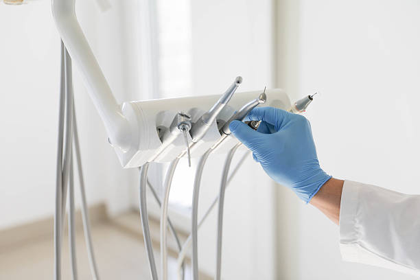 24/7 Emergency Root Canal Treatment experts in Fort Myers Shores, FL